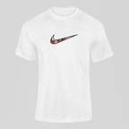 Titan Colossal Nike Custom 16 | L'Attaque des Titans | T-shirt Brodé